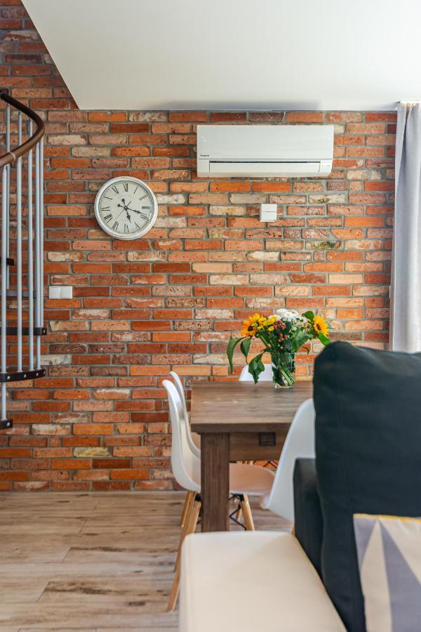 Family Apart Apartment
